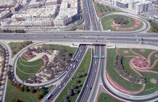 مشروعات للطرق والكباري
