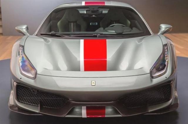فيراري 488
