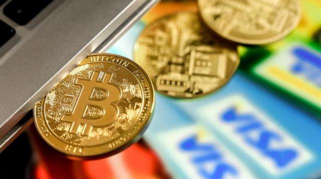 البتكوين سيصبح عملة مقبولة لشراء سيارات تسلا