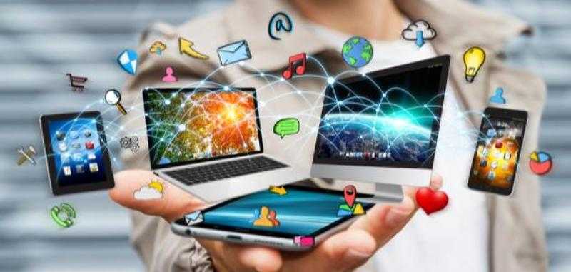 تونس الرقمية: كيف غيّرت الإنترنت حياة جيل كامل؟