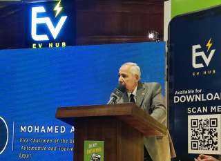 خلال مؤتمر صحفى بنادى السيارات والرحلات المصرى.. إطلاق تطبيق ”EV Hub” لخدمة مالكى السيارات الكهربائية