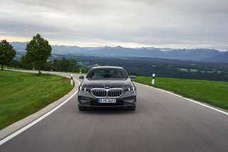 ”جلوبال أوتو للسيارات” تطرح BMW 520i Luxury الجديدة بالسوق المصرية