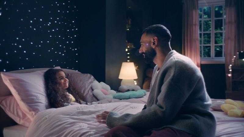 محمد صلاح وابنته كيان في إعلان برنامج ”بيبسي ستارز” الجديد