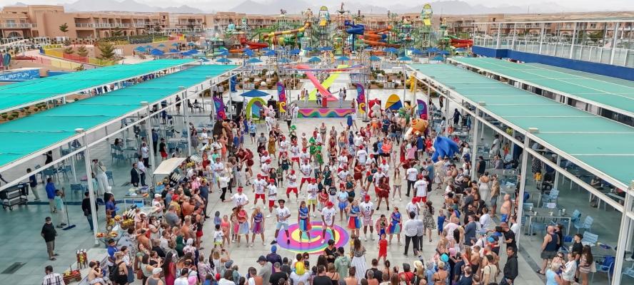 جنسيات العالم تحتفل بعيد ميلاد نيفرلاند الثالث كأكبر مدينة ألعاب ترفيهية في الشرق الأوسط