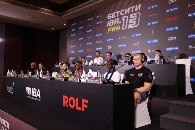 نجوم العالم للملاكمة الاحترافية يعلنون الجاهزية لـ ”ليلة الأبطال” في دبي