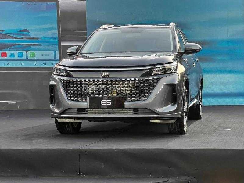 تعرف على.. مواصفات طرازات ”DFSK” الجديدة عقب طرحها فى السوق المصرية