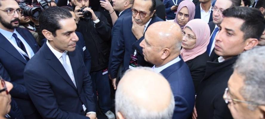 خلال زيارته.. وزير الصناعة والنقل يتفقد معرض أوتومورو 2026 فى دورته الأولى