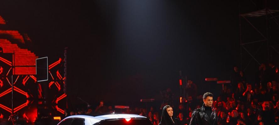 ”هيونداى” تكشف عن ”IONIQ 9” الجديدة كليًا.. وتحول سقارة لمنصة عالمية لتجربة ”The Living Pixels”