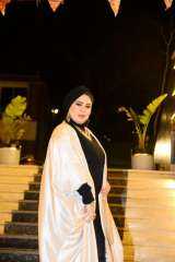 المنتجة السينمائية الكبيرة رنا ابوسيدو تهنىء الأمة العربية والإسلامية بعيد الفطر المبارك