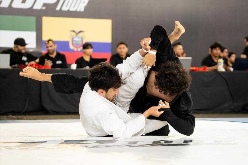 رابطة أبوظبي تواصل نشر الجوجيتسو عالمياً عبر محطة الإكوادور الناجحة