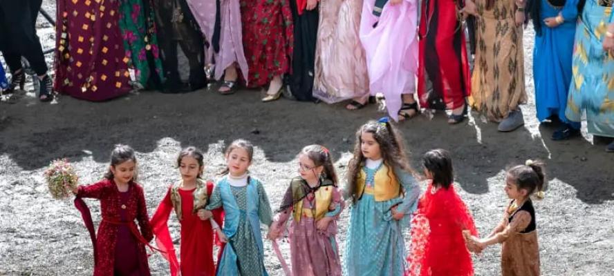 الأغاني والرقصات والألات الموسيقية وسائل تقارب بين العرب والكُرد