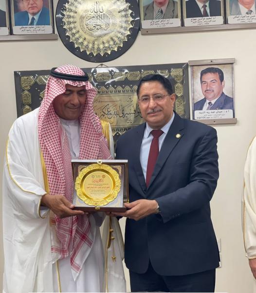 تكريم الخبير الزراعي السعودي خالد العبيد   