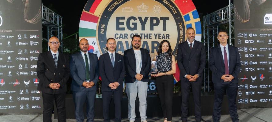 خلال احتفالية Egypt car of the year Awards 2026 ..  عز العرب - فولفو  تتوج كافضل نمو في المبيعات عالميا من الشركه الام في فبراير 2026  لعام 2025 .