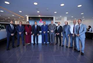 ”دايموند موتورز” و”المصرية للسيارات” تفتتحان أحدث معرض مبيعات ومركز خدمات ما بعد البيع لميتسوبيشى موتورز بالغردقة.