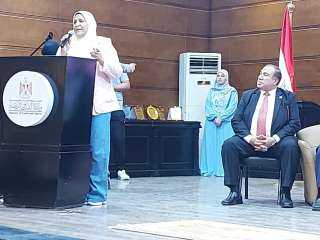 مهرجان ”قطن النيل المصري” يؤكد مكانة الذهب الأبيض ويكرّم رواد القطاع مهرجان ”قطن النيل المصري” يؤكد مكانة الذهب الأبيض ويكرّم رواد القطاع