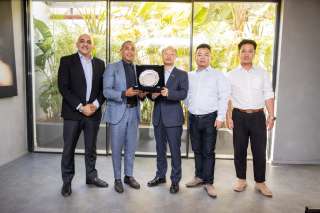 ”أبو غالى موتورز” تبحث مع ”Geely Global” استراتيحية تصنيع سيارات ”Geely NEV” فى مصر
