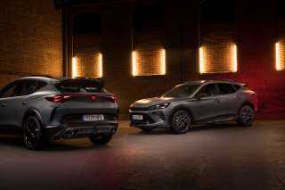 ”كيان إيجيبت” تنقل تجربة السباقات العالمية إلى مصر عبر طرح باقة تعديلات ”CUSTOM CUPRA by ABT” لطرازى ”فورمنتور” و”ليون”