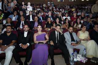 بالصور .. مهرجان الغردقة لسينما الشباب يشهد تلاحم النجوم والجماهير فى ليلة... بالصور .. مهرجان الغردقة لسينما الشباب يشهد تلاحم النجوم والجماهير فى ليلة استثنائية