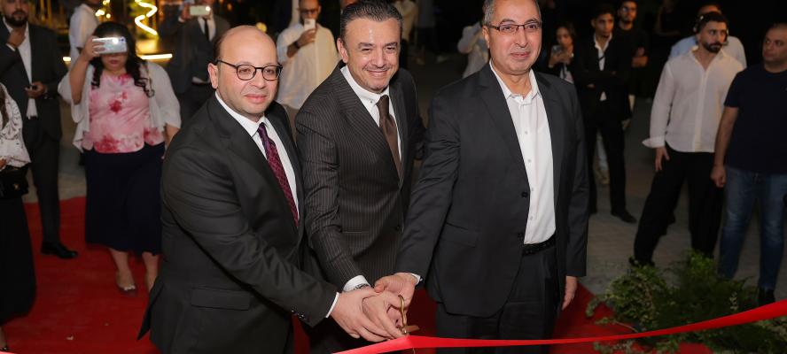 إس إن أوتوموتيف تفتتح فرعها الجديد بالشيخ زايد وتحتفل بمرور عام على انطلاقها في السوق المصرية.. وتكريم فرق عمل الشركة لما حققوه من إنجازات