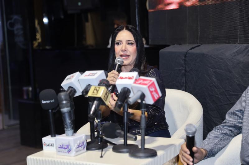 ميرنا وليد 